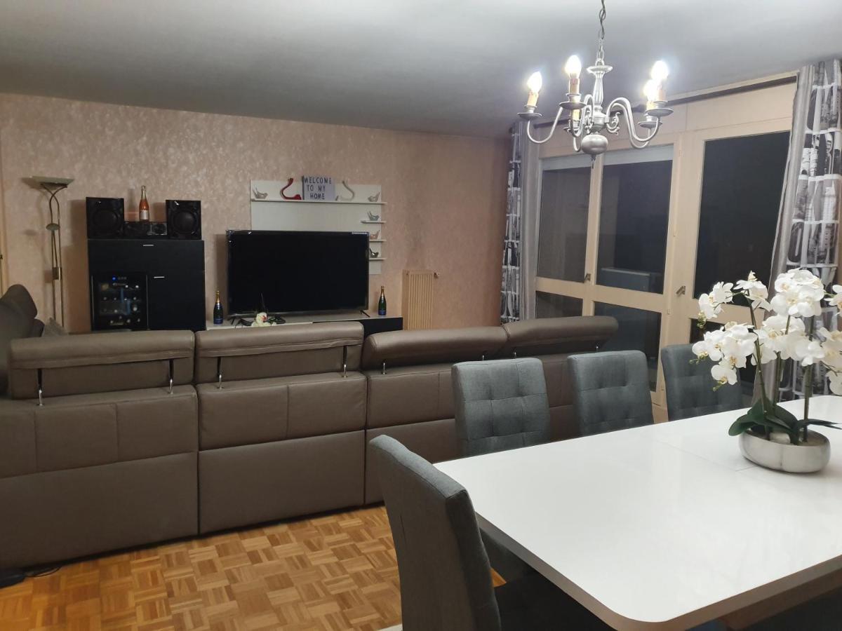 Dans Grand Appart De 113M2 Proche Paris Creil Bagian luar foto