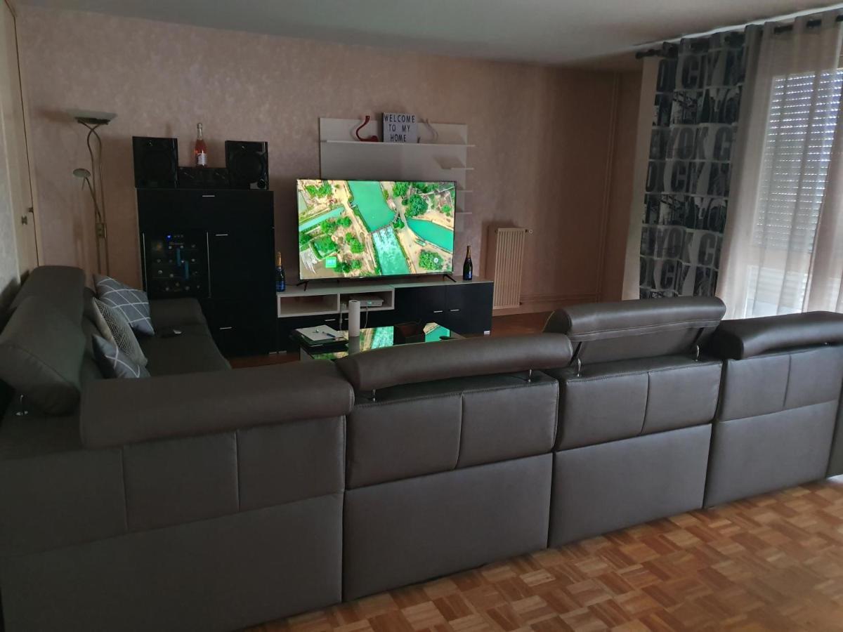Dans Grand Appart De 113M2 Proche Paris Creil Bagian luar foto